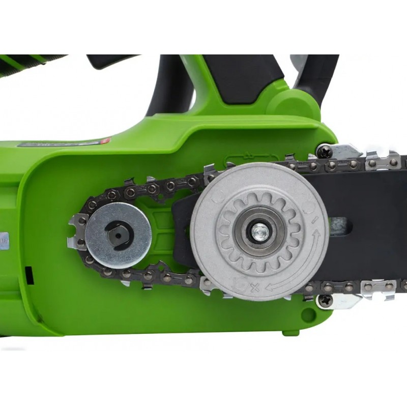 Аккумуляторная цепная пила Procraft PKA42Li (без АКБ и ЗУ) Аккумуляторная цепная пила Procraft PKA42Li (без АКБ и ЗУ)